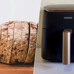 Rebanadas de pan rústico y una freidora de aire Cosori, listas para descongelar pan en freidora de aire y disfrutar.