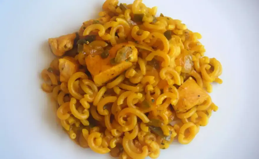 Fideuá con pollo - Trucos para que quede seca, jugosa y sabrosa