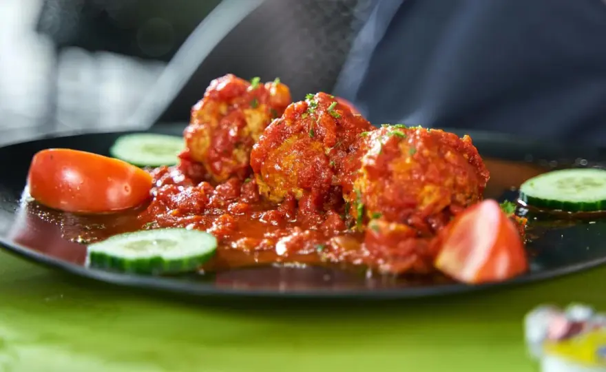 Albóndigas con tomate - El secreto para que queden siempre tiernas