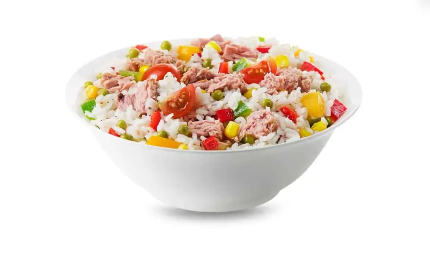 Arroz con atún - Los trucos para que no quede seco y tenga más sabor